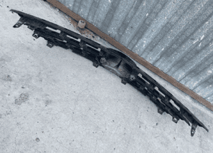 MERCEDES ML 164 lift  atrapa grill AMG 6,3 5