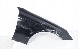 Błotnik prawy przód przedni mercedes-benz cls C219 2004-2011 1