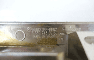 Mercedes vito W639 chrom listwa blenda klapy tył A6397430930 6