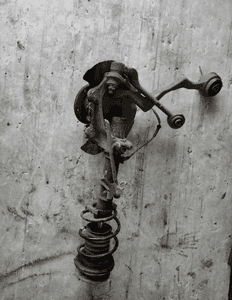 BMW Z4 E89 MCPHERSON AMORTYZATOR ZWROTNICA WAHACZ PRAWY PRZÓD 6796440 2