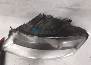 Przod przednia lampa lewa audi A6 C6 2