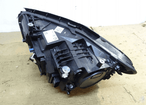 Lampa prawa przód mercedes b-klasa A247 full led 6