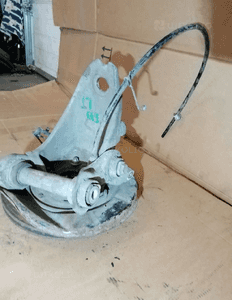 Zwrotnica piasta lewy tył tylna lewa wahacz BMW 5 E39 3.0D 6