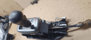 Wybierak lewarek biegów automat Nissan Almera Tino 1.8 3