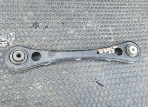 Wahacz 8E0505312T 8E0501529K Wahacze Belka Tyl Tylne Zawieszenie Audi A4 B6 B7 Sedan Kombi 16