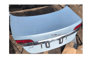 Tylna klapa bagażnika Jaguar XF X250 1