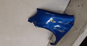 Toyota yaris i błotnik przedni lewy 8B6 2