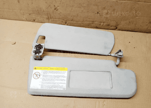 Osłona przeciwsłoneczna prawa pasażera podwójna VW Passat B6 3C0857552Q 3