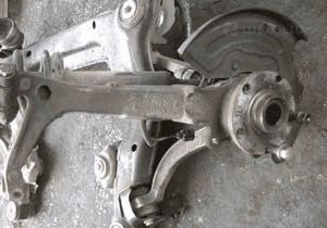 VW Passat B5 Audi A6 A4 zwrotnica piasta przod AE AD prawa lewa 1