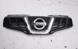 Atrapa grill kamera nissan qashqai i J10 fl