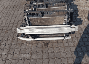pas przedni chłodnice audi a 6 c 6 3.0 tdi 1