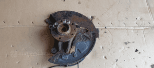 Zwrotnica piasta prawy przód przednia prawa Citroen C5 III 2.0 HDI 1