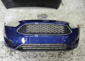Ford focus MK3 lift na pdc z grilem zderzak przedni 1