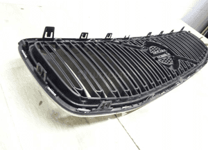 Grill zderzaka volvo V90 przód 9