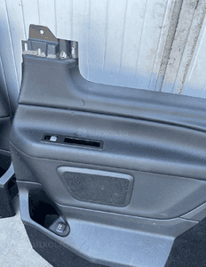 Mercedes 447 v klasa Metris Vito  tapicerka   boczek wnętrze boczki  tapicerka long 8