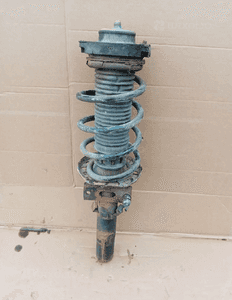 Amortyzator mcperson lewy przód przedni VW FOX 4