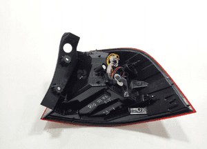 Lampa lewa tył tylna błotnika kia rio iii hatchback 92401-1W2 2014-17 lift 7