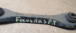 Wahacz prawy tył tylny Ford Focus MK3 4