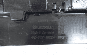 Wzmocnienie dolne kratka zderzaka audi R8 4S0 6