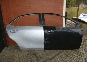 Toyota corolla E16 lift zderzak przedni kratki atrapa 12