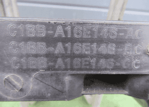 Pas przedni przód wzmocnienie czołowe belka zderzaka ford fiesta MK7 lift 2012-2017 rok 7