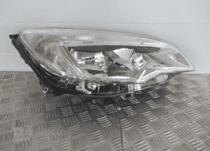 Lampa przednia przód prawa opel astra iv 4 2009- 1