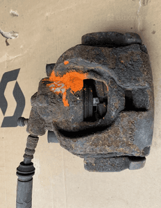 Zacisk hamulcowy prawy przód Ford S-MAX 1