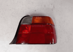 BMW E36 SEDAN LAMPA tył tylna prawa 1