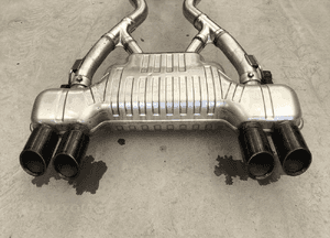 Bmw M4 F82 cs wydech tłumik katalizatory 7854735 7850083 8095717 11