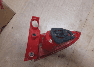 Lampa tył tylna lewa SEAT LEON II 2 2