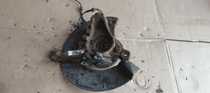 Zwrotnica piasta lewy przód przednia lewa Citroen C5 III 2.0 HDI 2