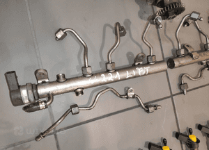 MERCEDES W221 LFT JEEP OM642 3.0 ZESTAW WTRYSKOWY WTRYSKIWACZE LISTWA POMPA 8