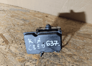 Pompa hamulcowa abs kia ceed i 1 0265800972 1