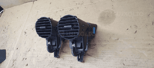Kratka nawiewu powietrza lewa Renault Espace IV 3