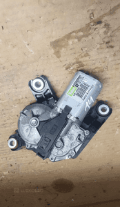 SILNICZEK WYCIERACZKI TYŁ OPEL INSIGNIA nr 13227418 4