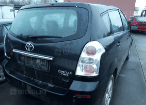 Toyota corolla verso ii 04-07 2.2 D4D chłodnica wody 9