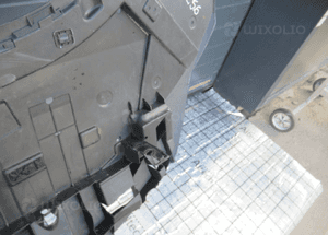 Płyta osłona pod silnik zderzak ford fiesta MK8 2017- 15