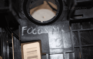 Przełącznik zespolony pod kierownicę FORD FOCUS MK3  BV6T-13N064-AG 3