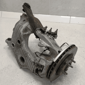 LAND ROVER DISCOVERY V L462 RANGE ROVER SPORT L494 ZWROTNICA Z PIASTĄ WAHACZE LEWY TYŁ ORYGINAŁ 11