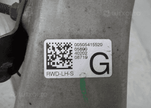 ZWROTNICA WAHACZ LEWY PRZÓD STELVIO 2WD 2