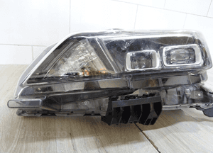Lampa przód lewa nissan leaf ii full 26060-5SH5A 2