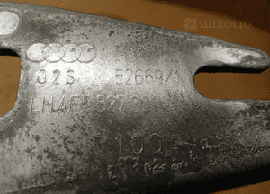 Zawias klapy bagażnika lewy tył Audi A6 C6 4F5827301 5