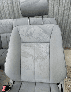 MERCEDES E 210  boczki tapicerki fotel fotele podgrzewane elegance jasne 5