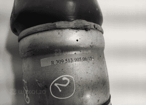 AMORTYZATOR LEWY PRZÓD ZWROTNICA AIRMATIC MERCEDES GLE I W166 A1663204166 6