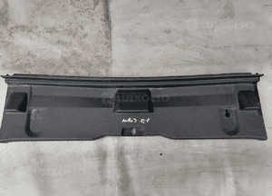 Nakładka osłona pasa tylnego Toyota Auris 64716-02120 1
