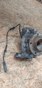 Zwrotnica lewy przód przednia lewa BMW 3 E90 E91 6764443 3