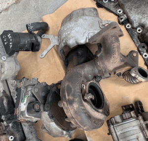 MERCEDES silnik głowica wtryski łapa om642 cdi 280 /3,0/320 głowica misa blok egr wtryski kolektor 6