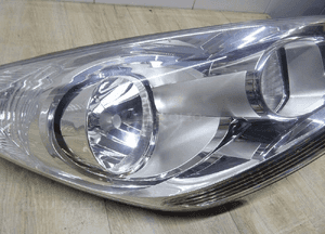 Kia venga 10- lampa przednia przód prawa 92102-1p000 3