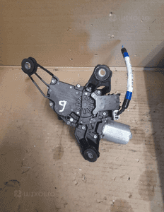 SILNIK WYCIERACZKI TOYOTA YARIS II 0390201825 1