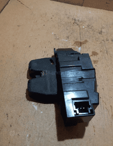Zamek klapy tył peugeot / citroen nr 9671153780 3